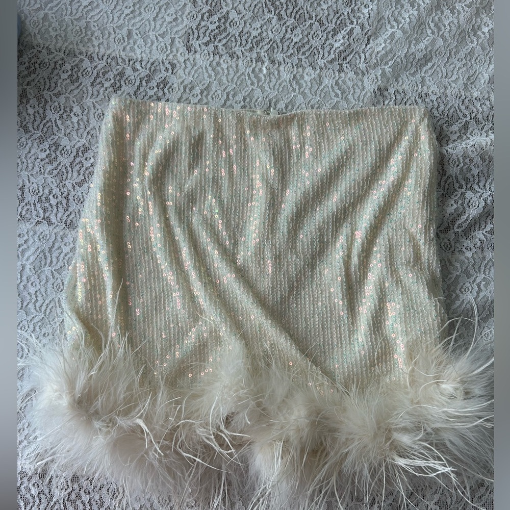 feather lined skirt!